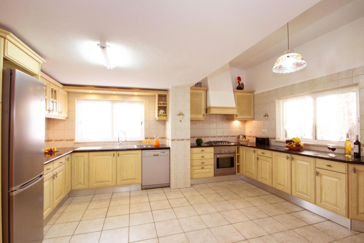 Villa Saint Martin By Algarve Vacation