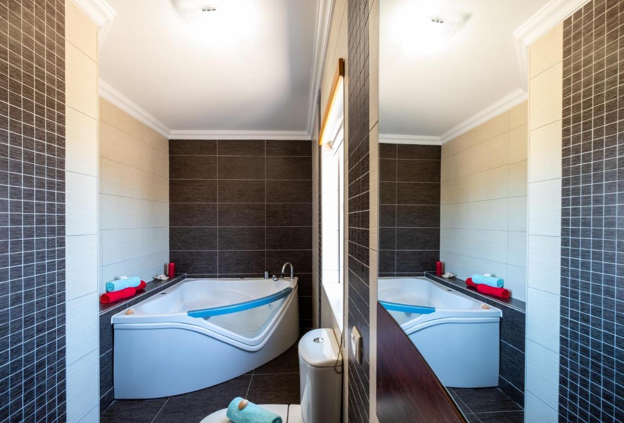Laguna By Algarve Vacation Villa *