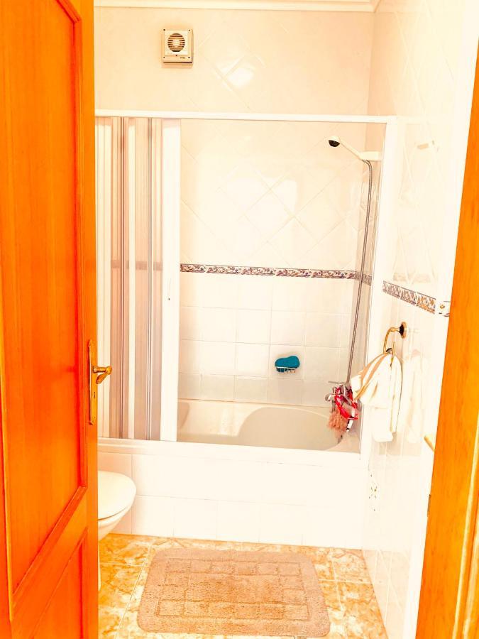 Estrada De, Urbanizacao,edificio Laranjal,apartment 18,vale Carro, 8200-596 Appartement