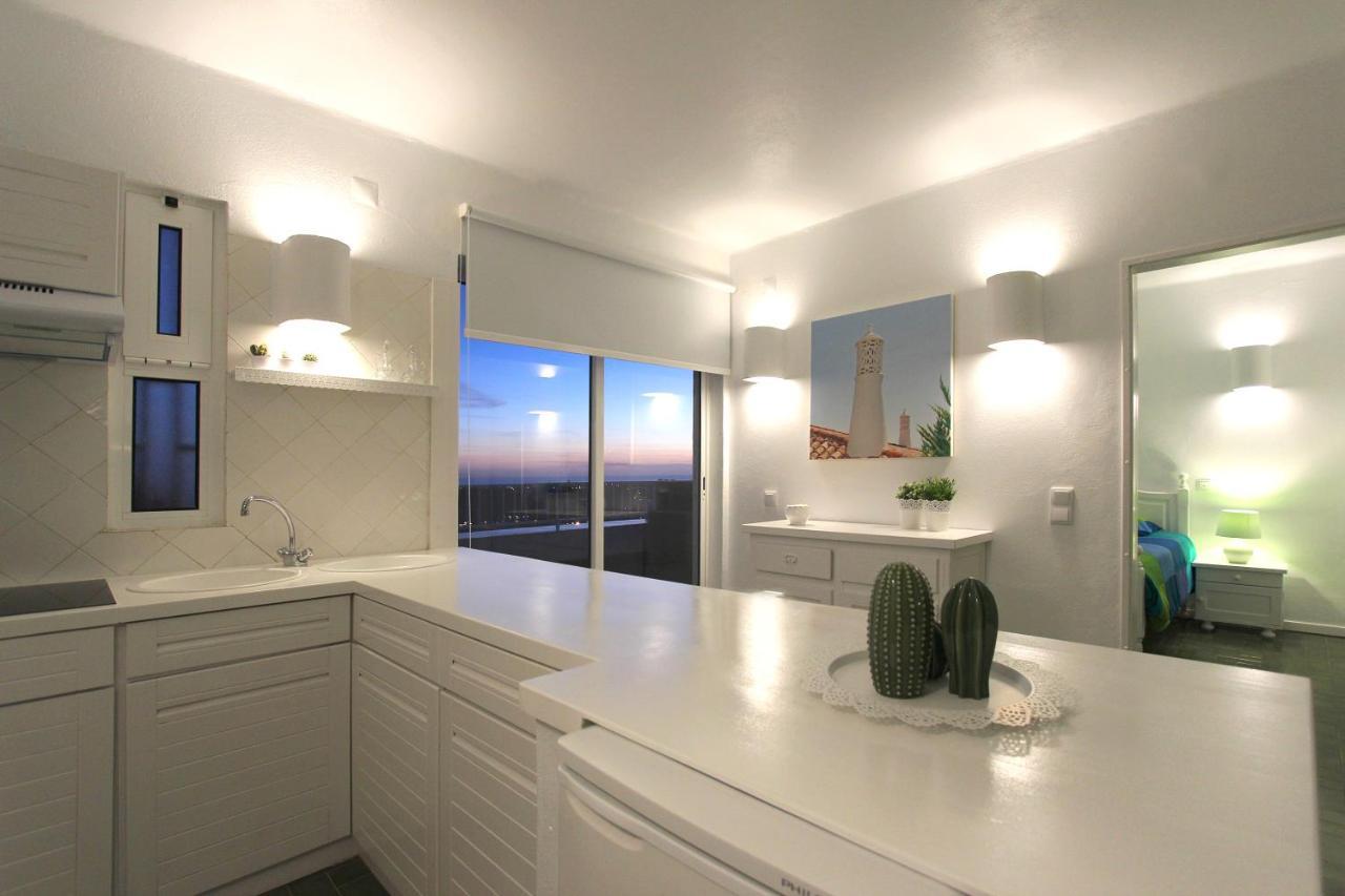 Apartment White Light