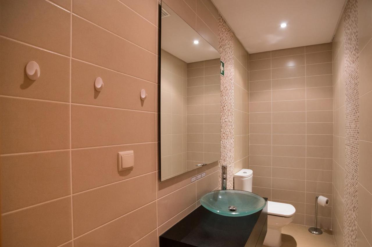 Charming Family Townhouse In Albufeira, Algarve * Albufeira