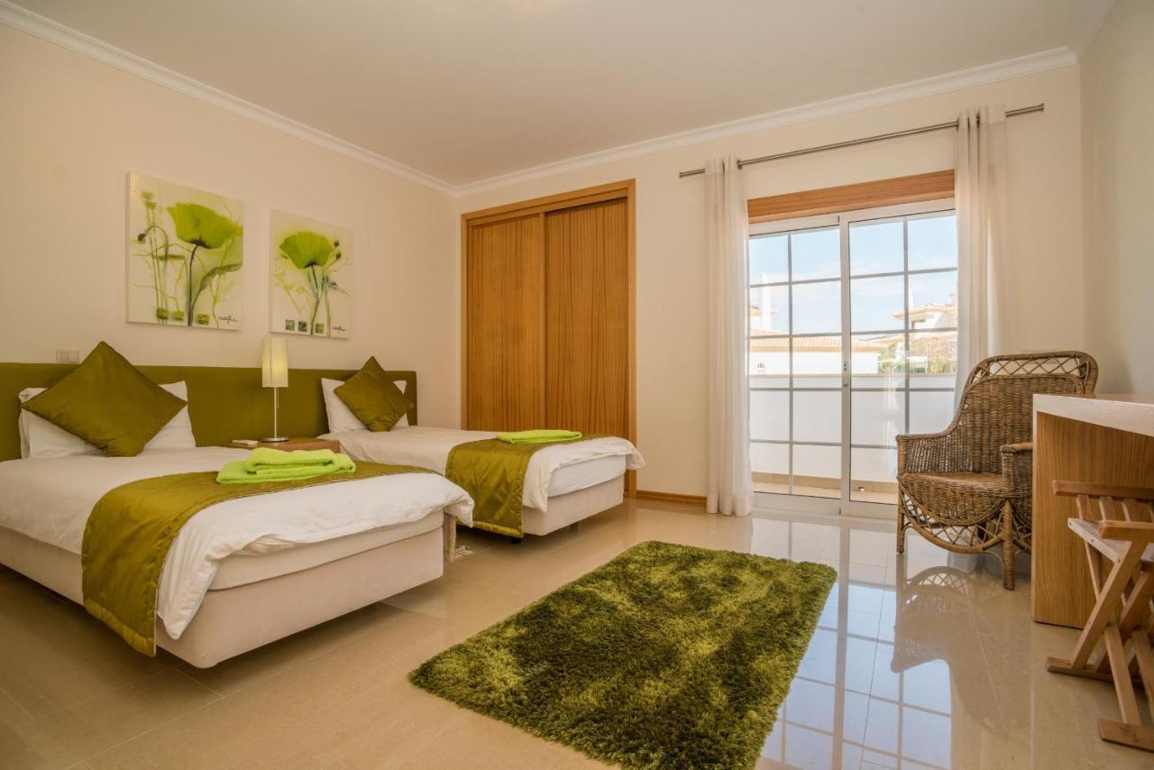 Charming Family Townhouse In Albufeira, Algarve Casa de Férias Albufeira
