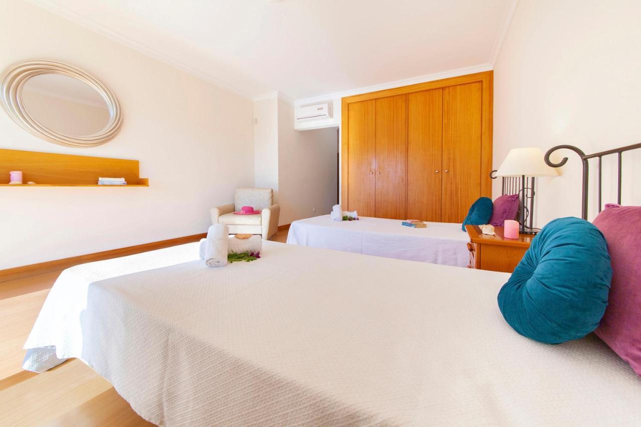 Costa Brava By Algarve Vacation Villa *