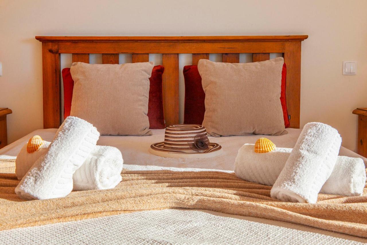 Costa Brava By Algarve Vacation Villa