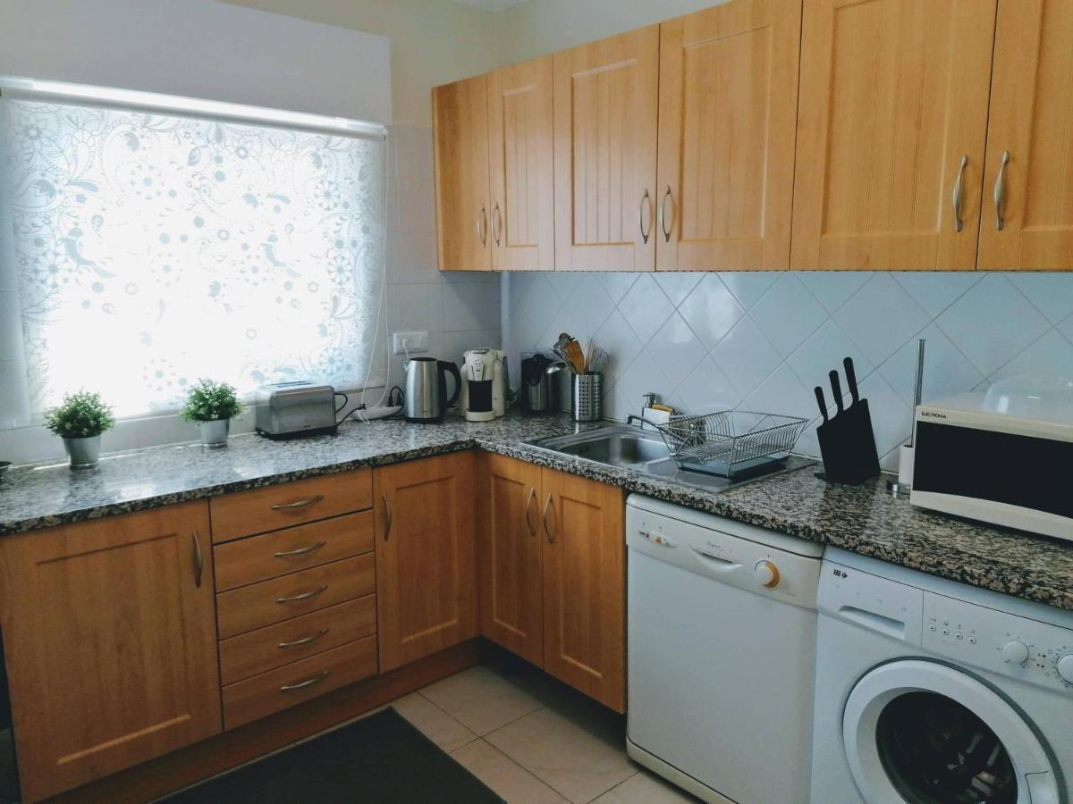 Apartamento Bel 2 Au Coeur D'albufeira, Proche De La Magnifique De Oura Et Des Loisirs *