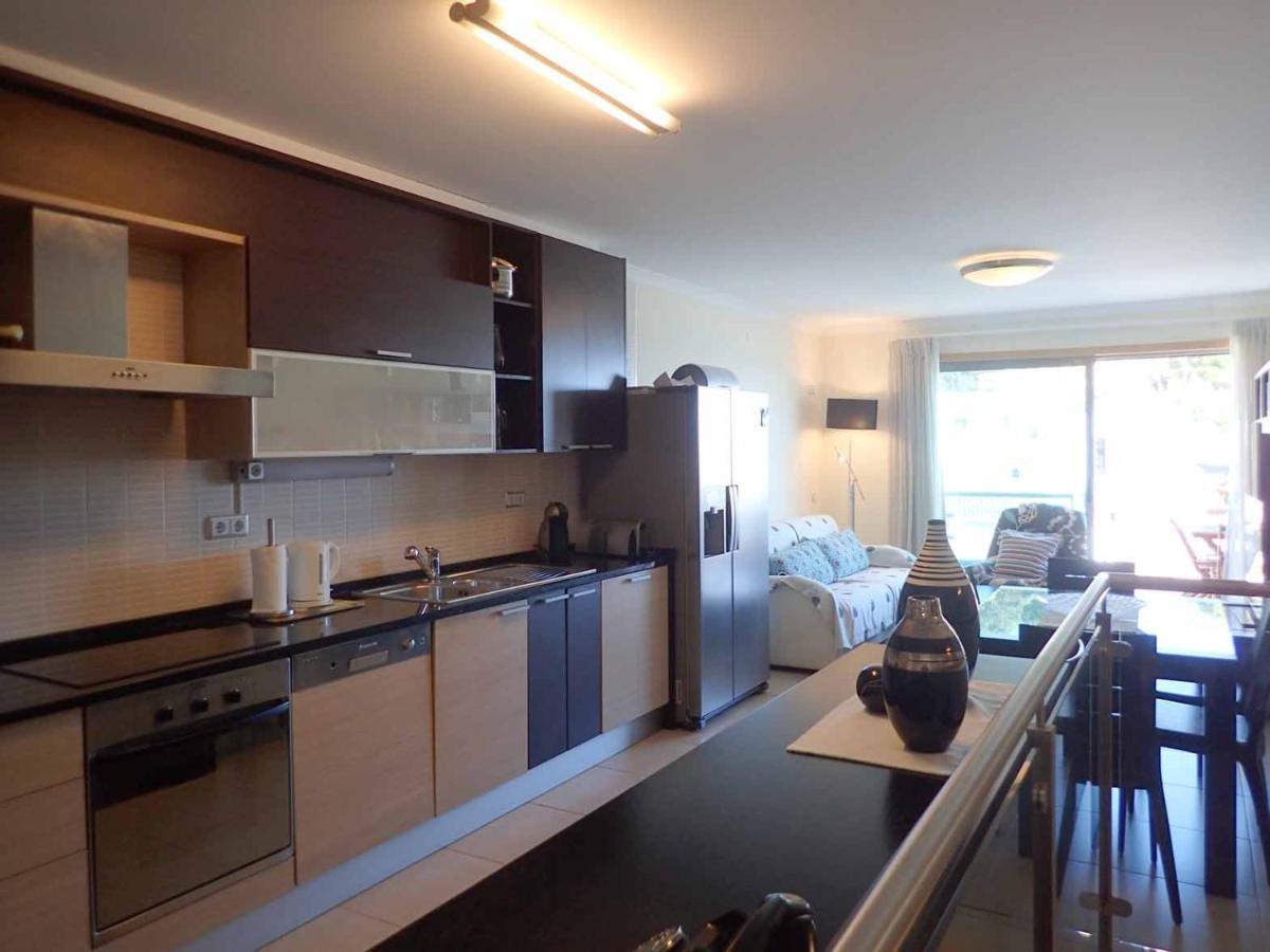 Miramar, 20 Meters From The Beach, Sea View & Pool * Albufeira
