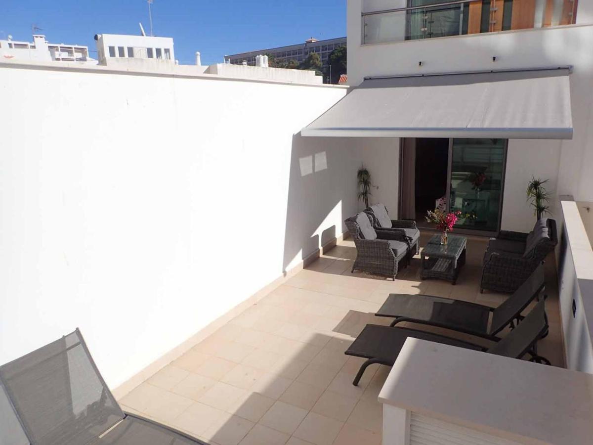 Miramar, 20 Meters From The Beach, Sea View & Pool * Albufeira