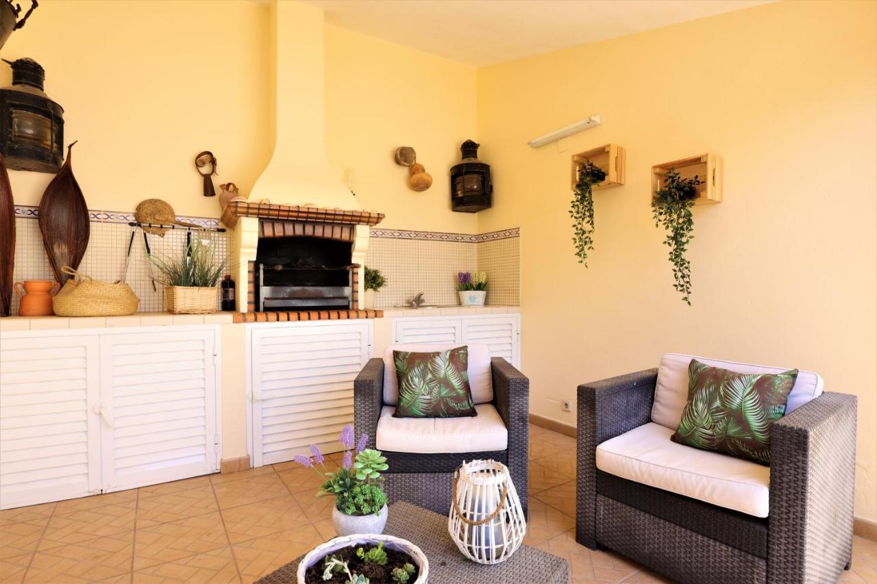 Villa Da Encosta - Private - Heated Swimming Pool - By Bedzy *