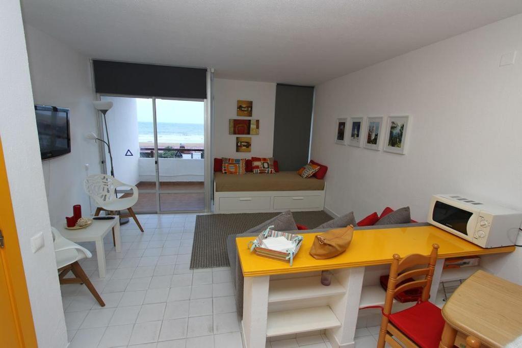 Estudio Pes Na Areia- - Praia Dos Pescadores Apartamento *