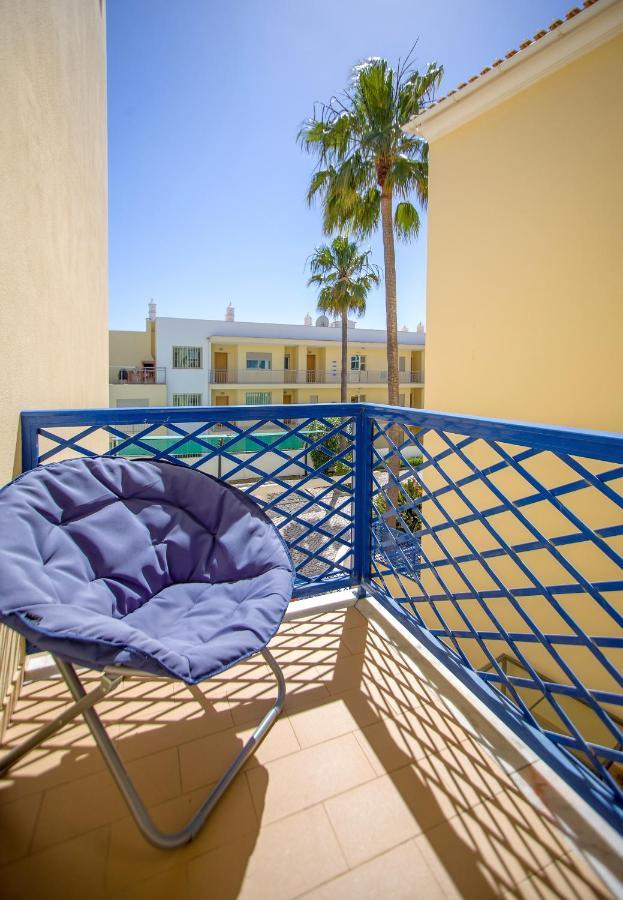 Apartment Olhos De Agua Ii