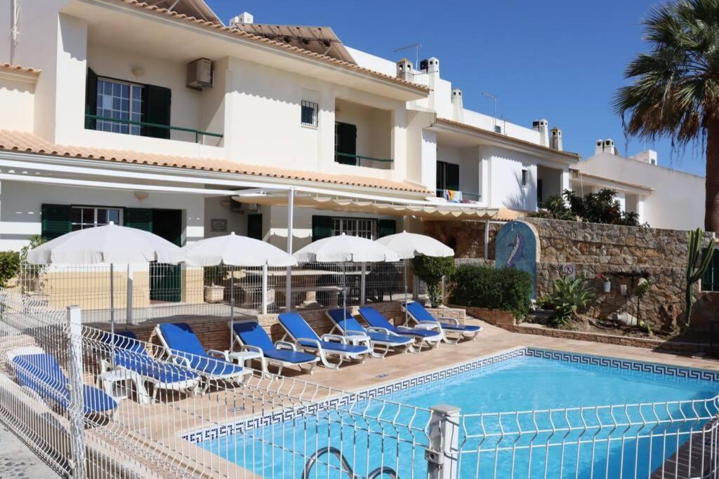 Vivenda Guisado With Private Pool V3+2 Holiday home *