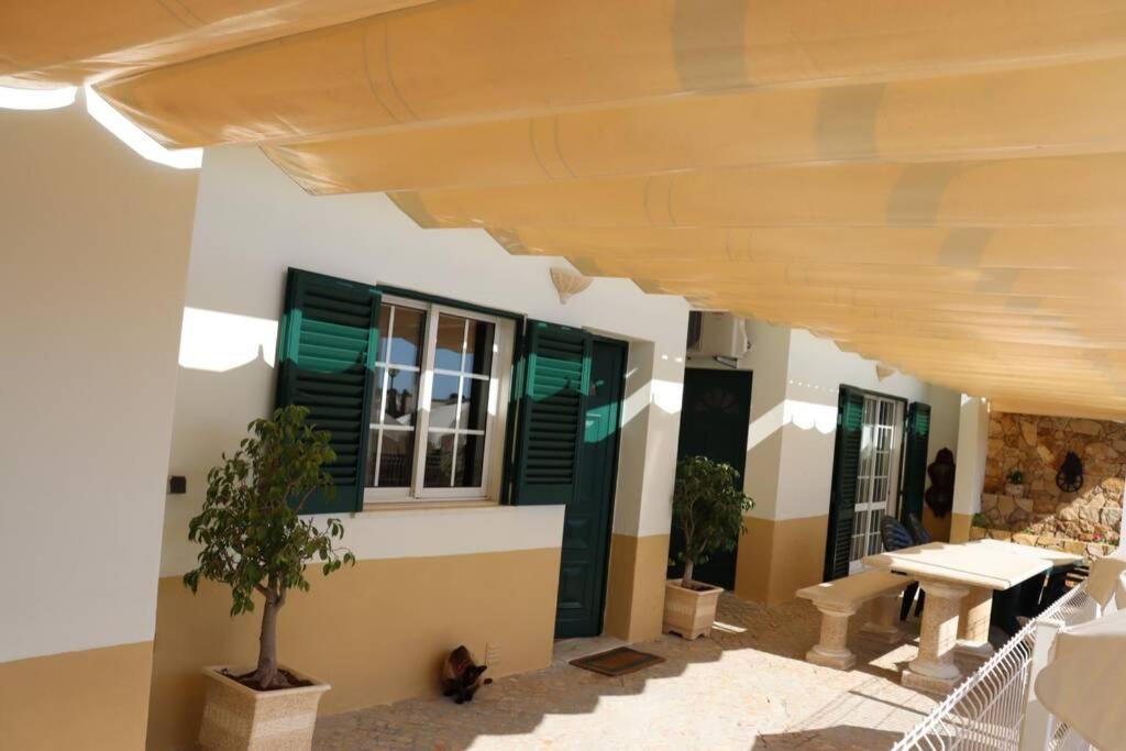 Holiday home Vivenda Guisado With Private Pool V3+2 Albufeira