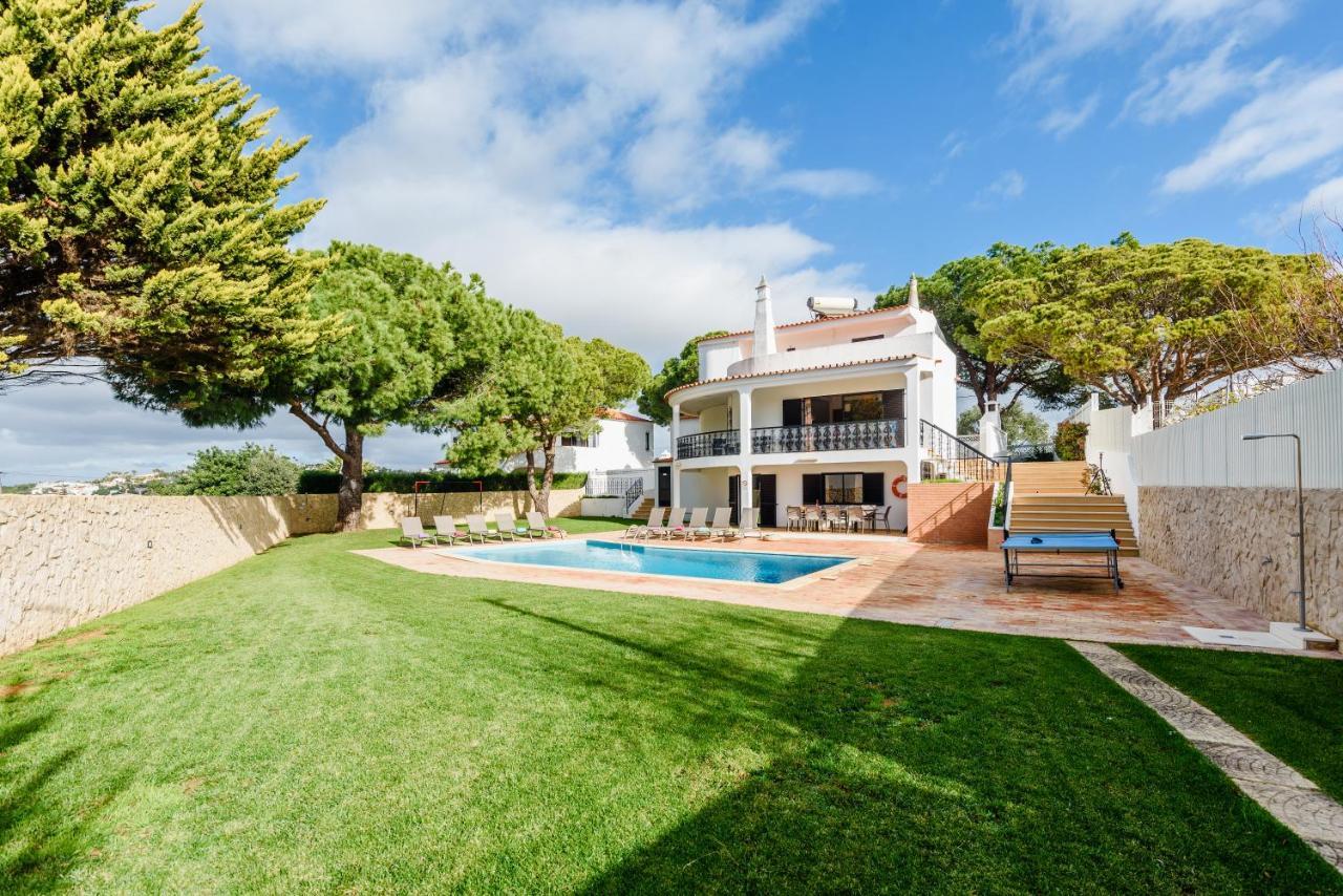 Protea - 5 Bedroom, Beach, Air-con, Wifi Vakantiehuis Albufeira