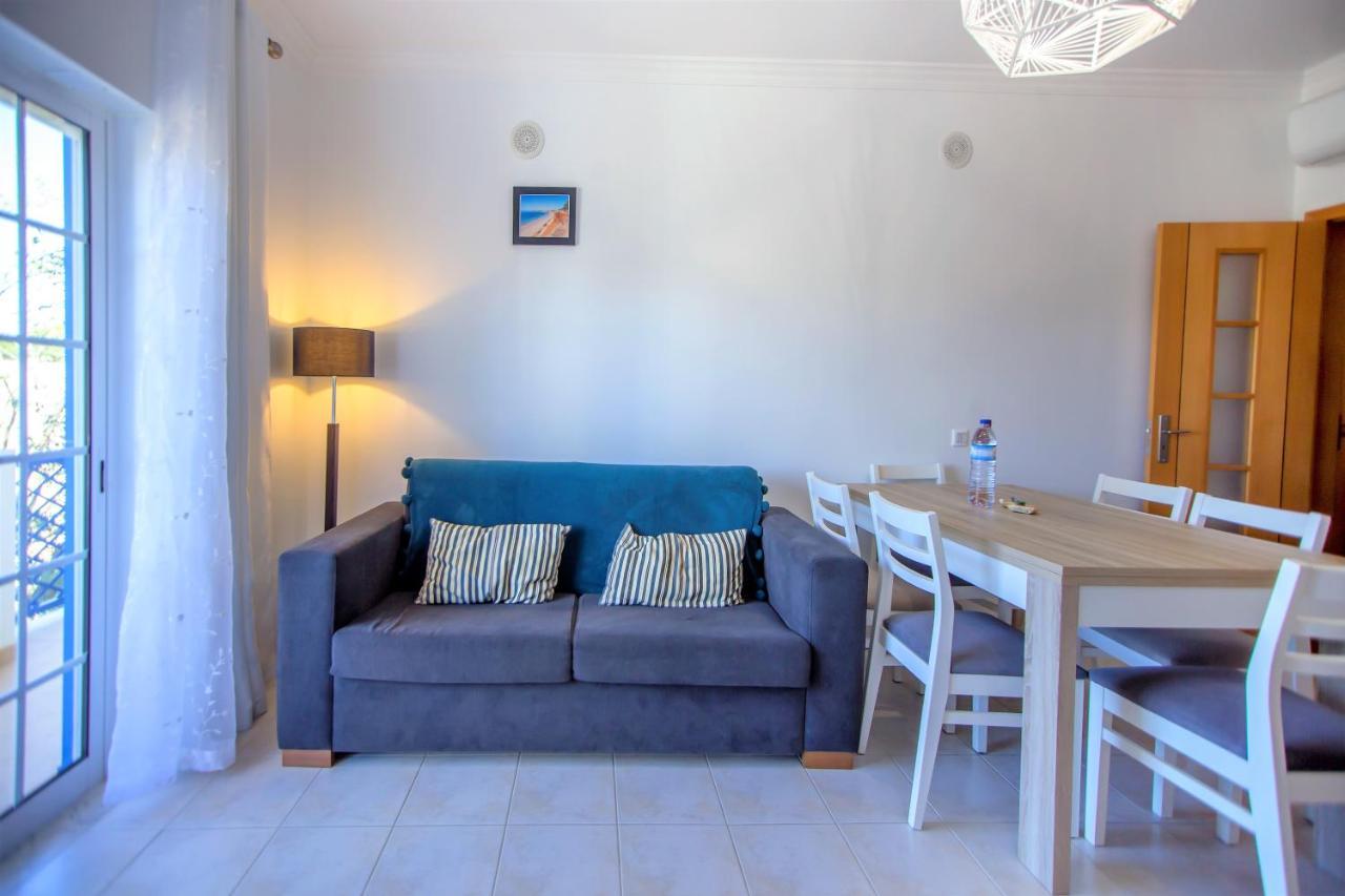 Apartment Olhos De Agua Ii