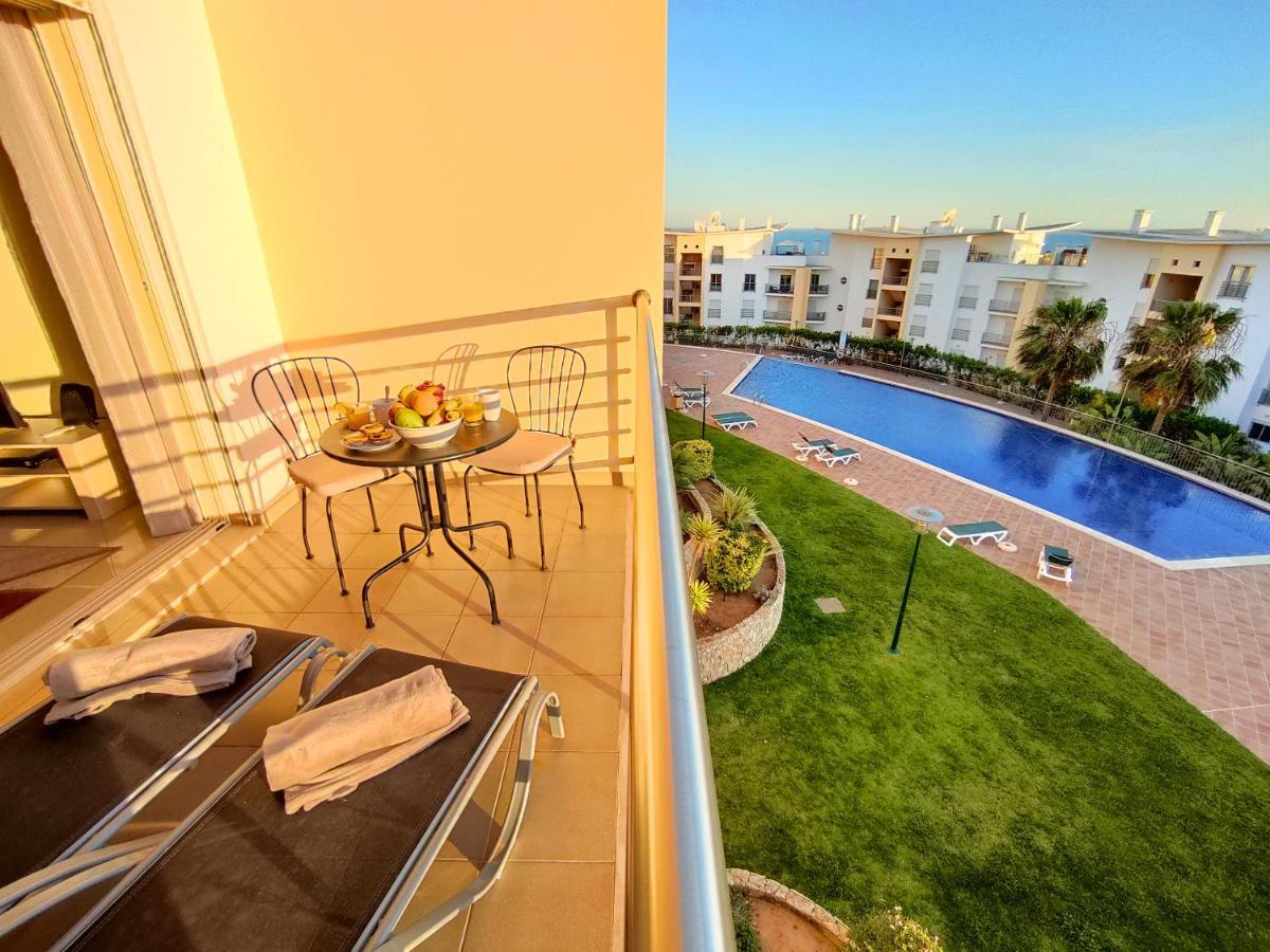 Modern Ocean, Garden & Pool View By Becherish Albufeira
