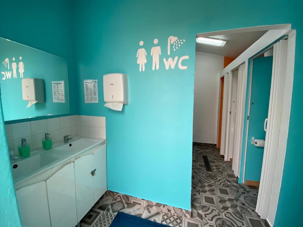 Orange Terrace Hostel *