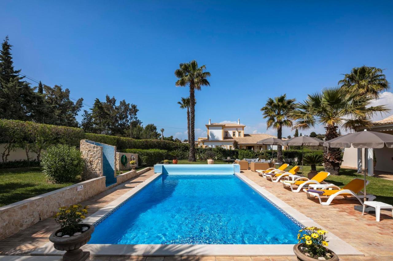 Quintus Court Villa Albufeira