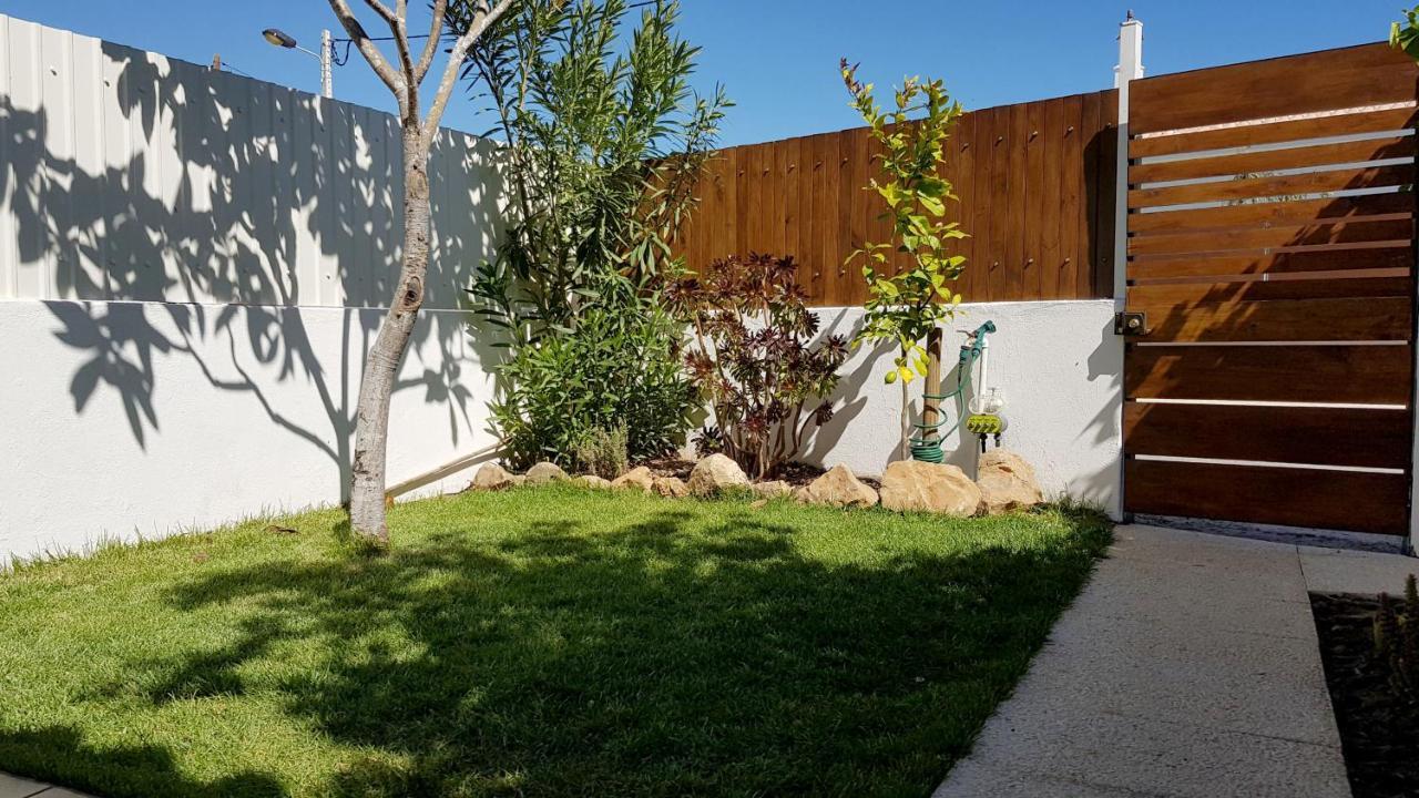 Magnific With A Cozy Garden, 5 Minutes To The Albufeira