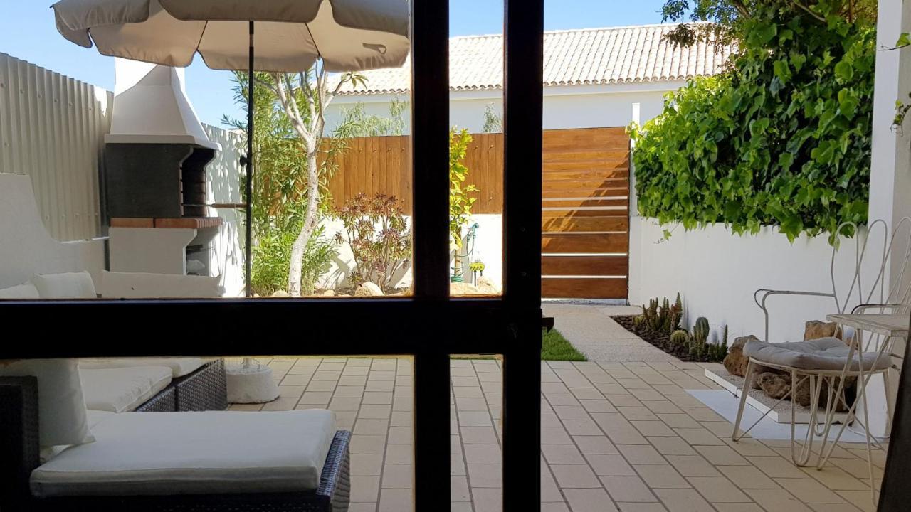 Magnific With A Cozy Garden, 5 Minutes To The Apartment