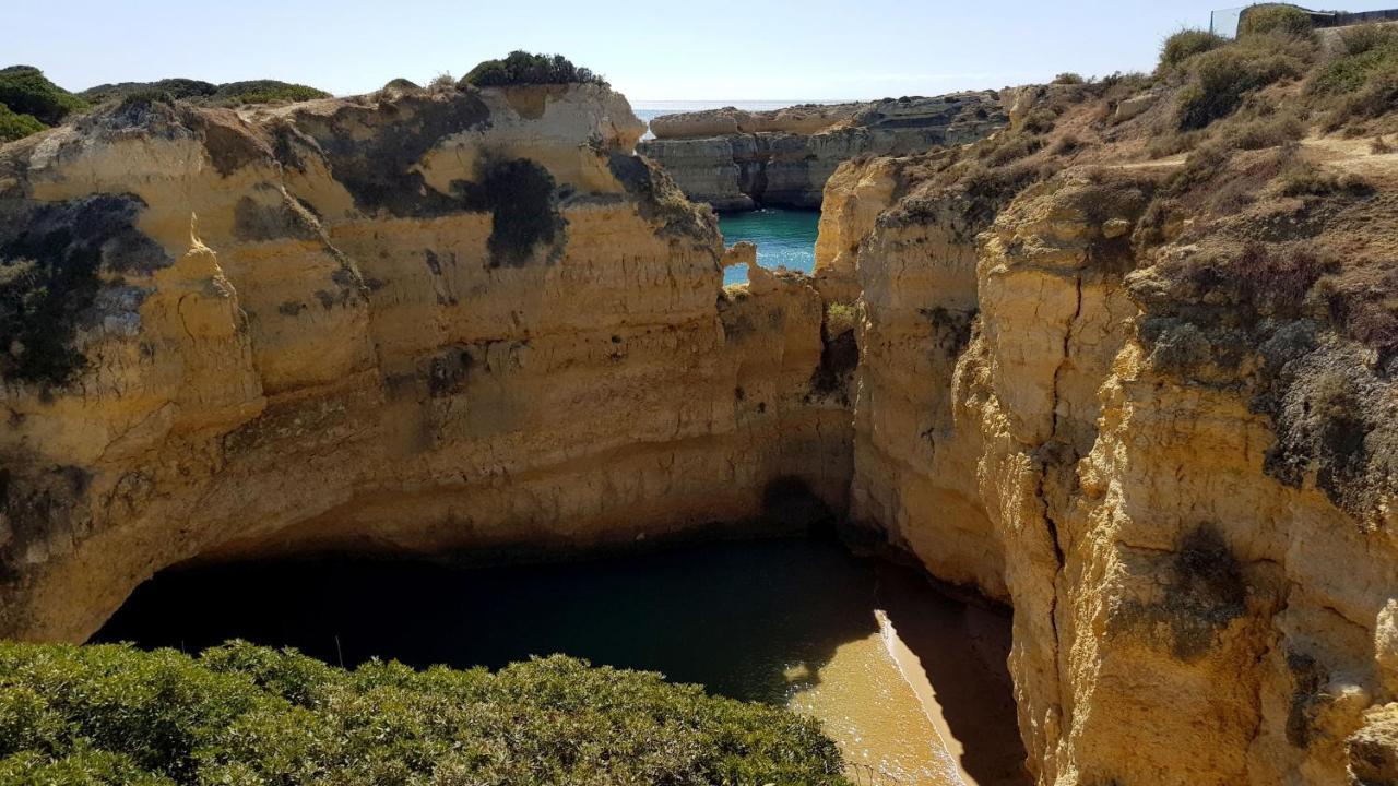 Magnific With A Cozy Garden, 5 Minutes To The * Albufeira