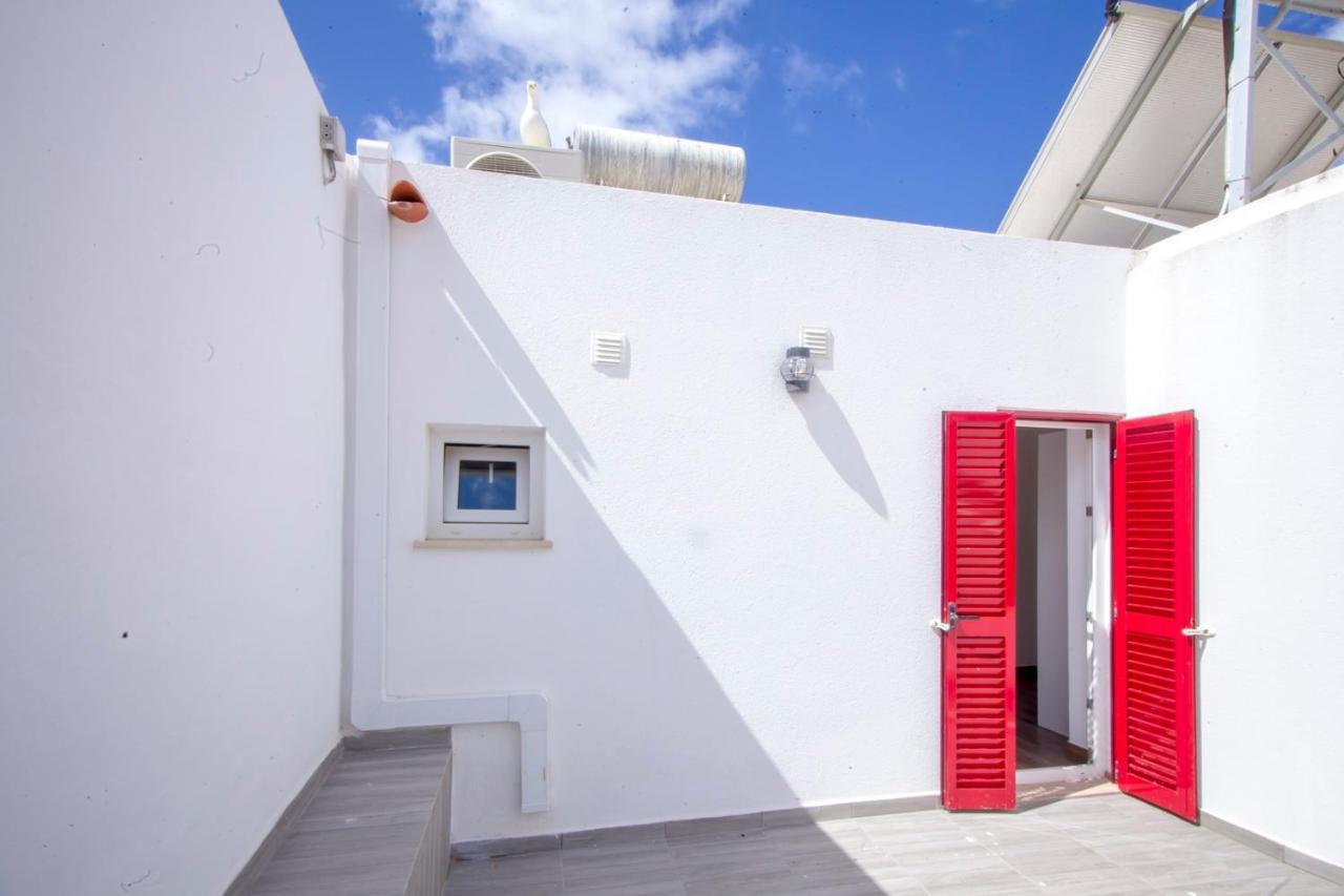 Luxurious Beachfront De La With Private Acces Villa Albufeira