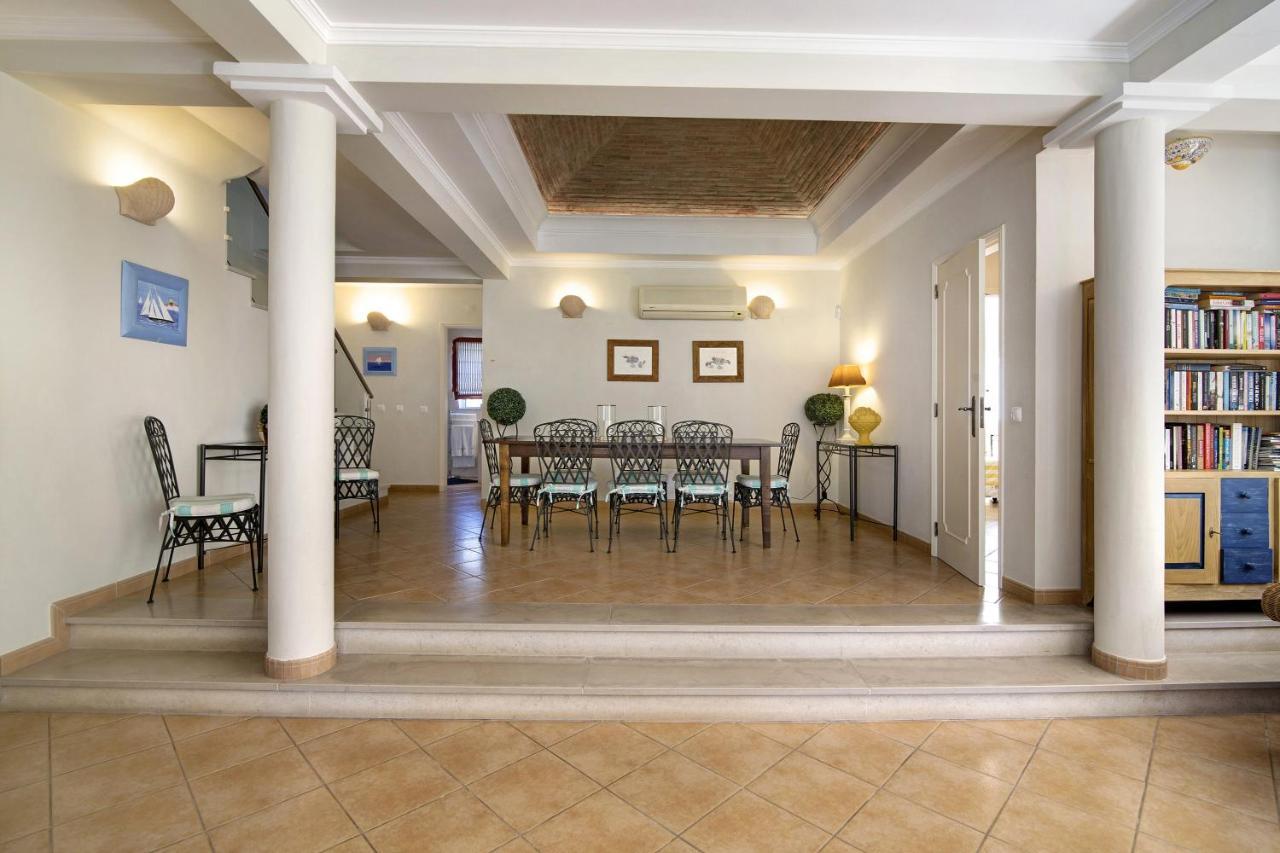 Villa Quintus Court