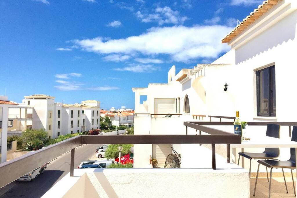 Spacious Castelo *