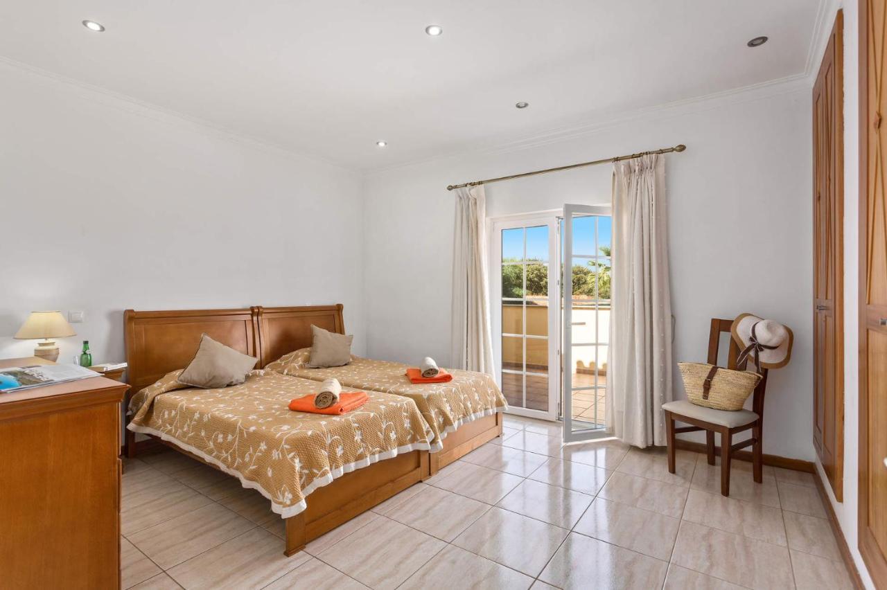 Villa Carvalho By *