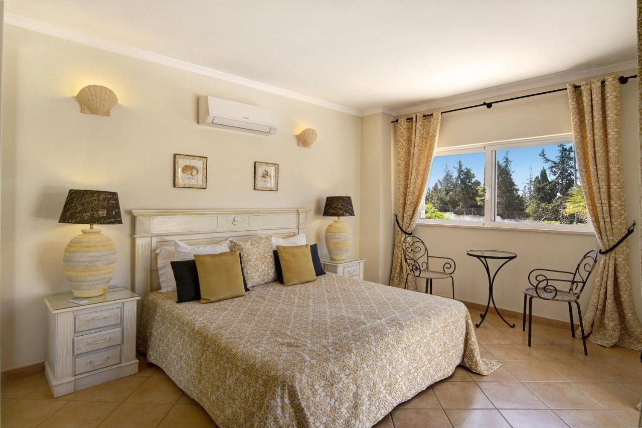 Quintus Court Villa Albufeira