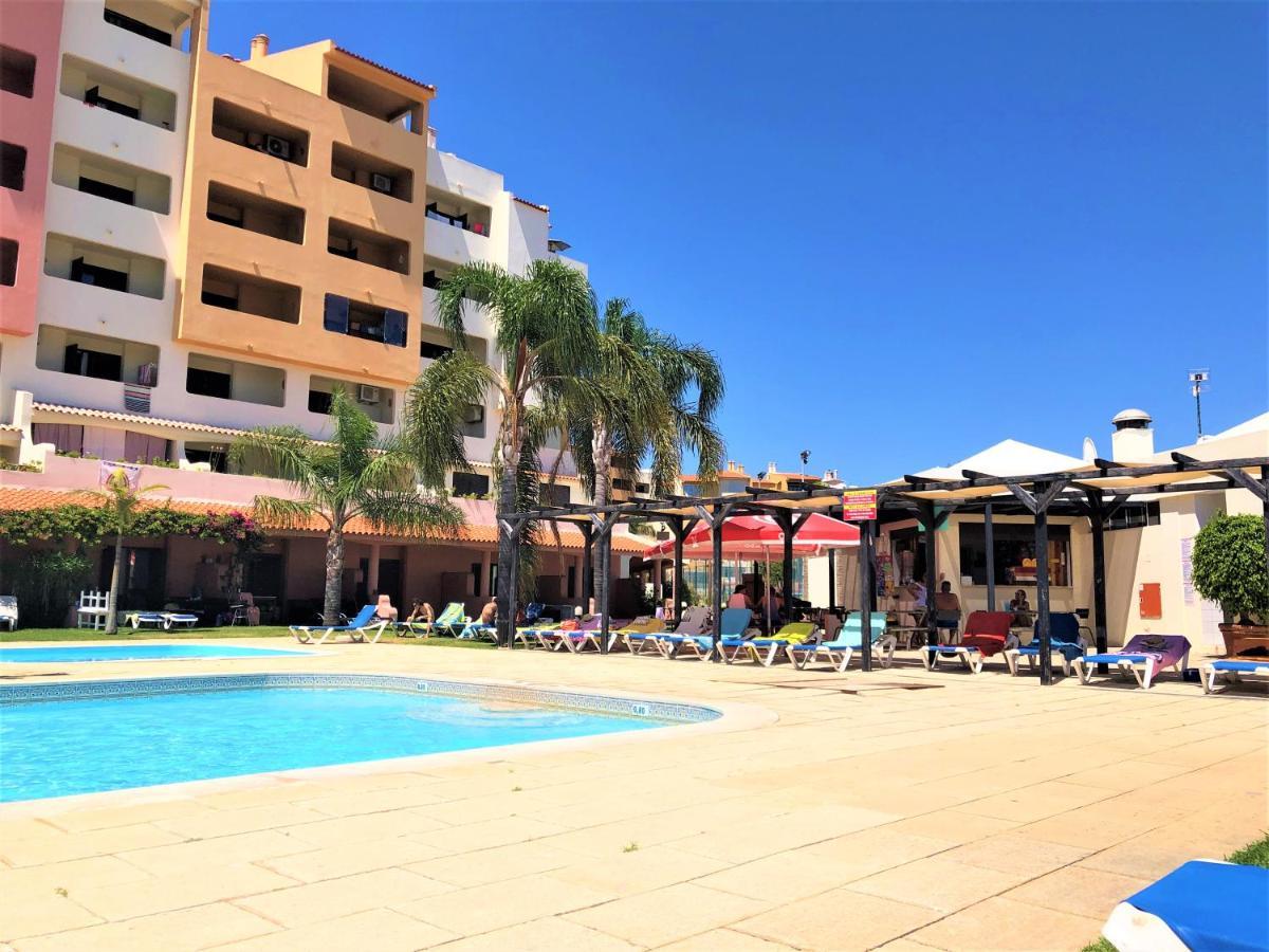Apartment Caporizon Magnifique Vue Mer Et Piscine Plein Centre Albufeira