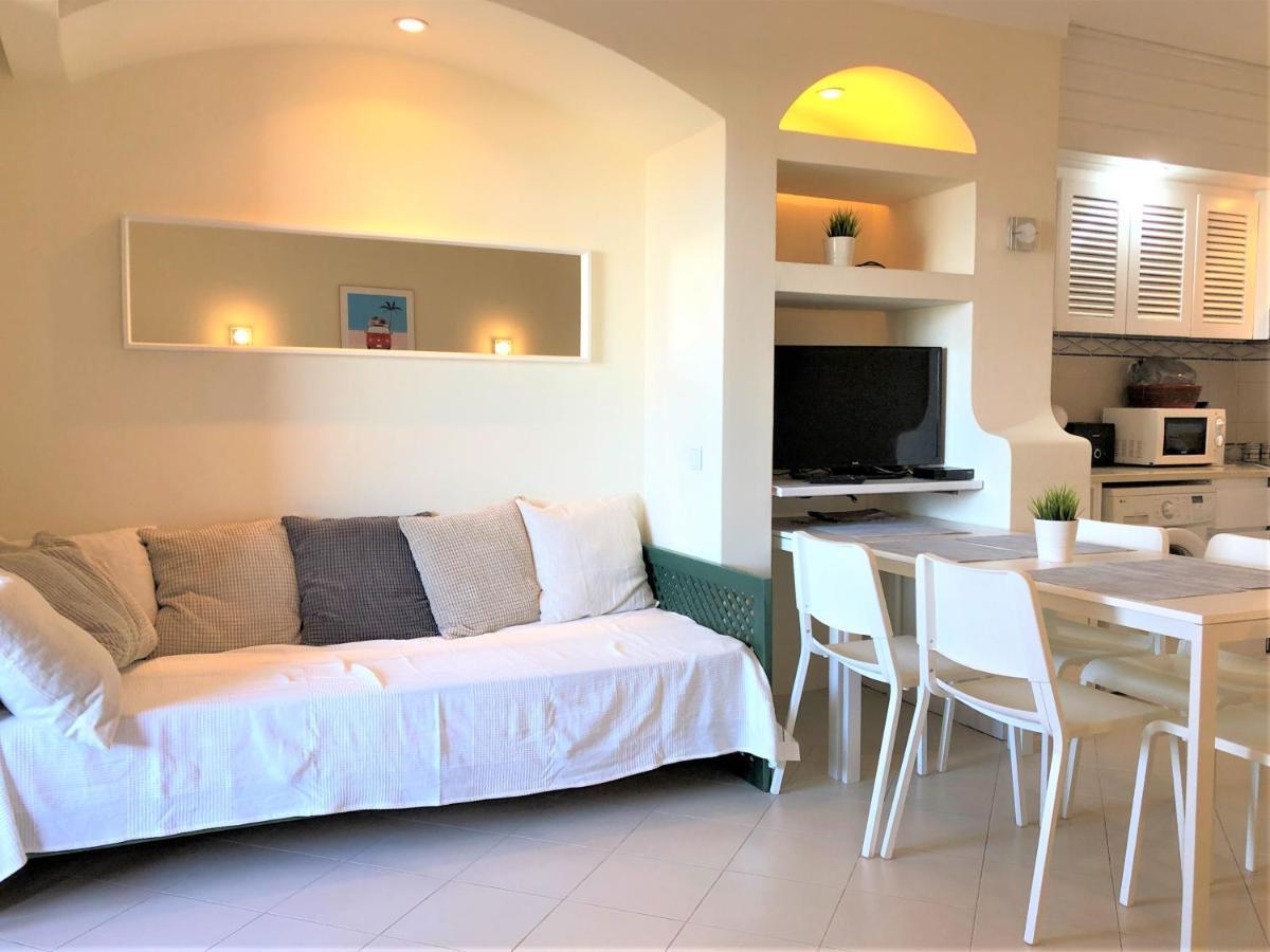 Caporizon Magnifique Vue Mer Et Piscine Plein Centre Apartment Albufeira