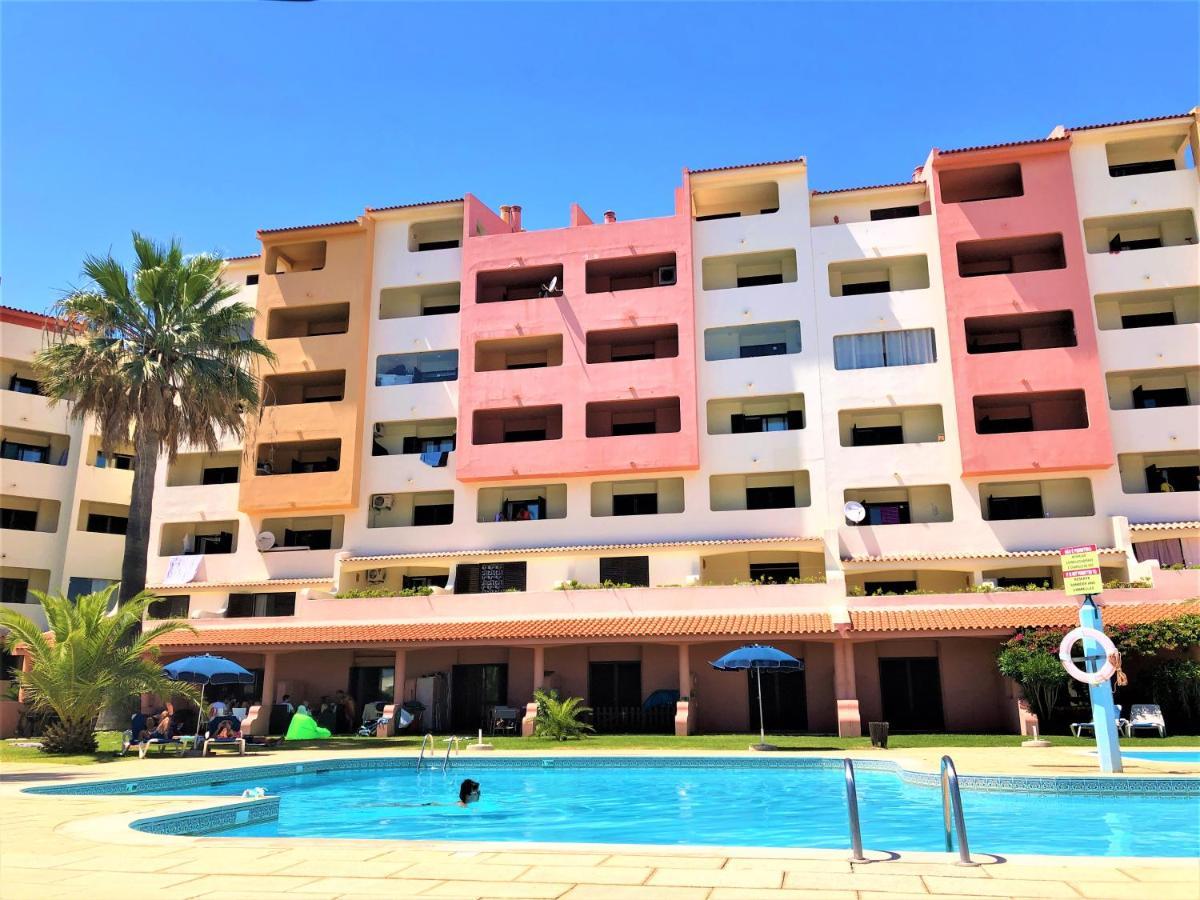 Caporizon Magnifique Vue Mer Et Piscine Plein Centre * Albufeira