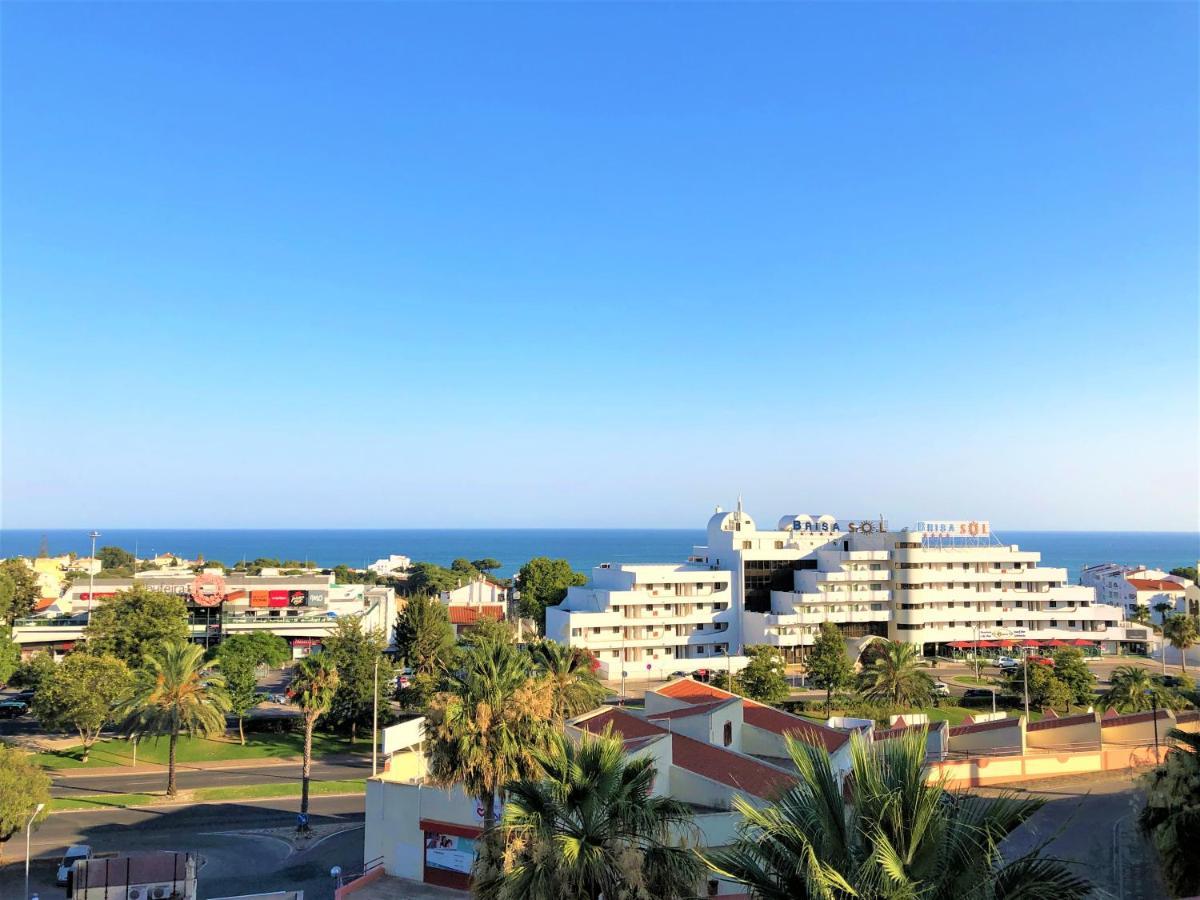 Caporizon Magnifique Vue Mer Et Piscine Plein Centre Apartment Albufeira