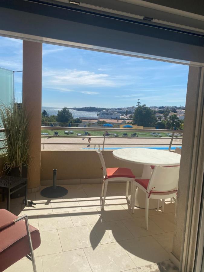 Beachfront Flat, Private Parking, Pools, Sea At Less Than 200 M (adults Only) Apartment Albufeira