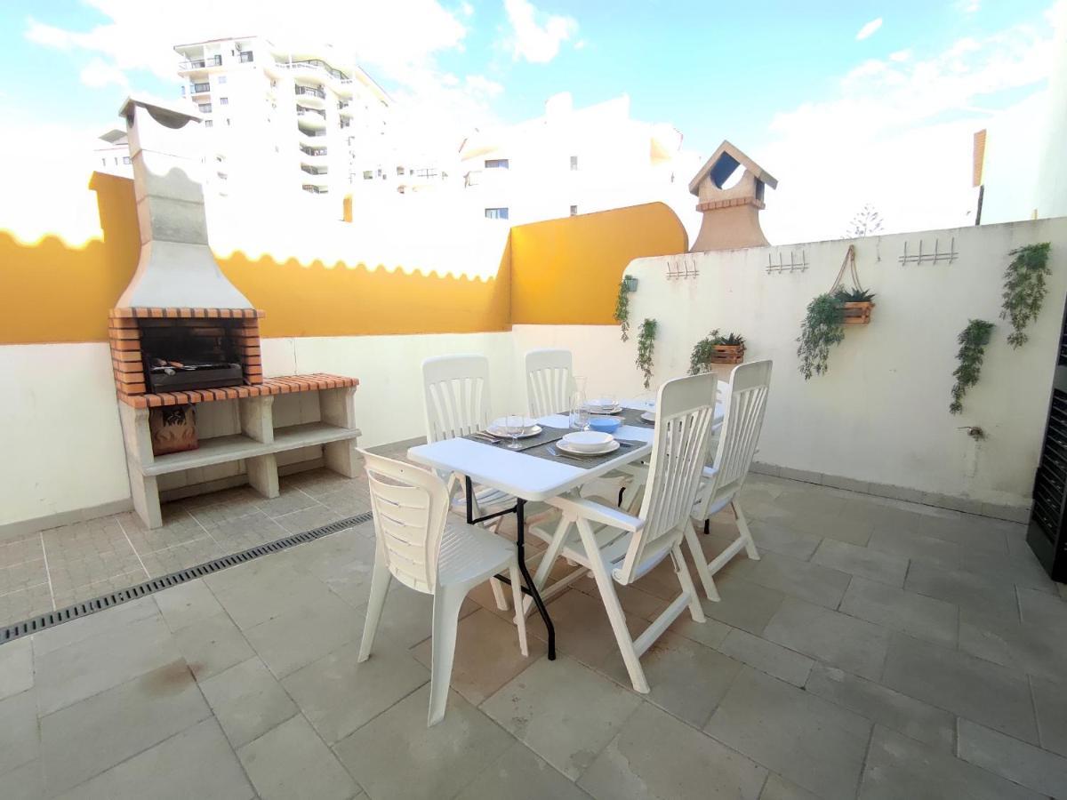 Magna Near The Strip With Bbq, Ac, Balcony, Parking, 4 Tvs And Free Wifi *