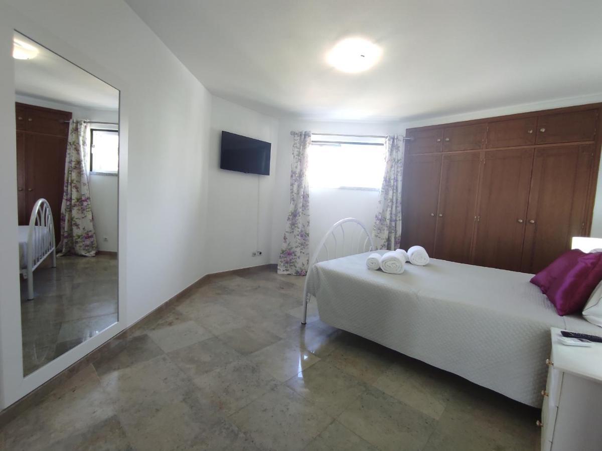 Magna Near The Strip With Bbq, Ac, Balcony, Parking, 4 Tvs And Free Wifi * Albufeira