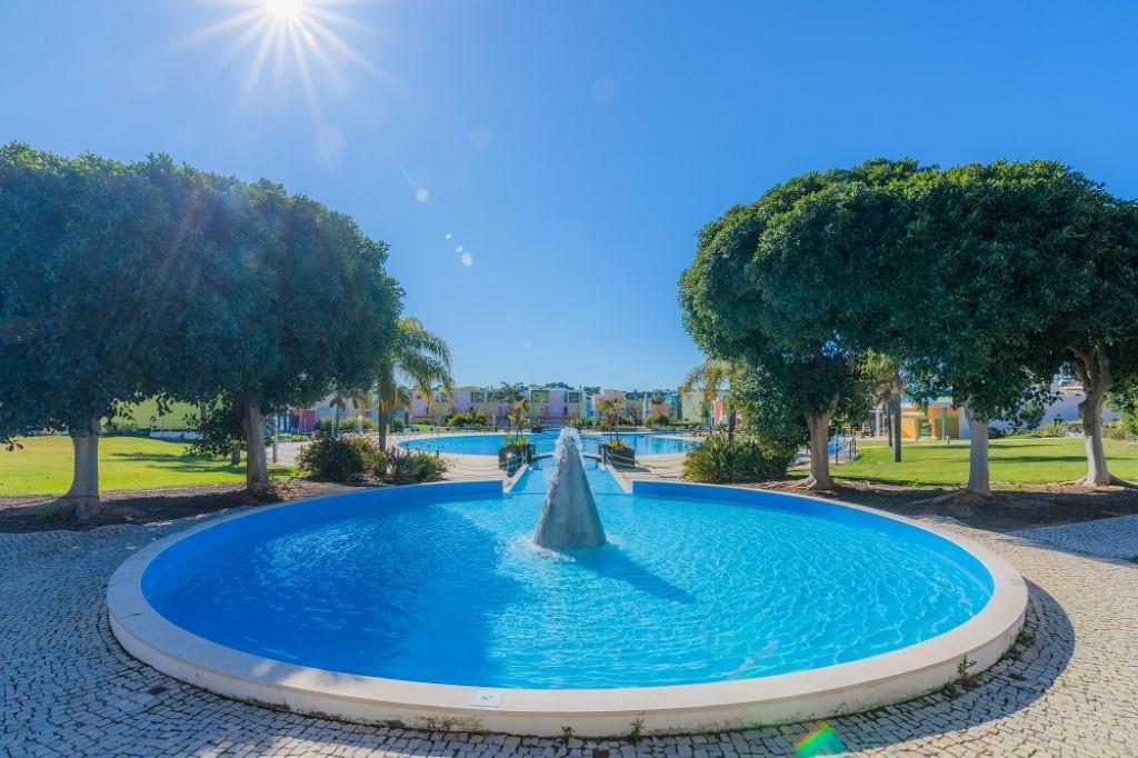 Encosta Da Orada By Garvetur *