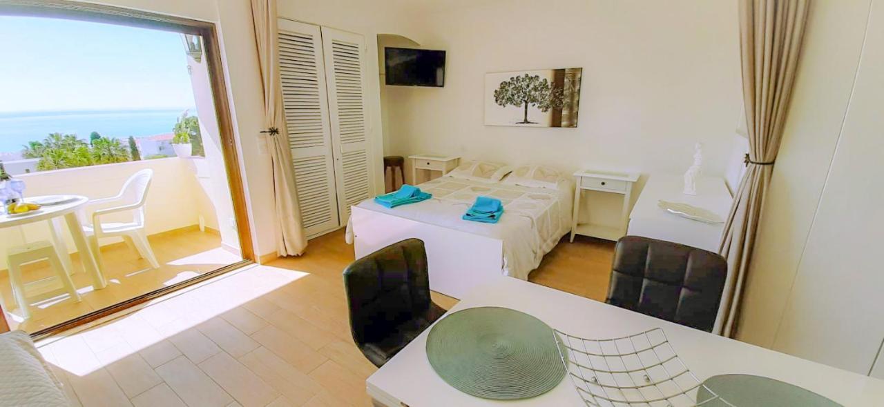 Ocean View - Fantastico Em Apartment *
