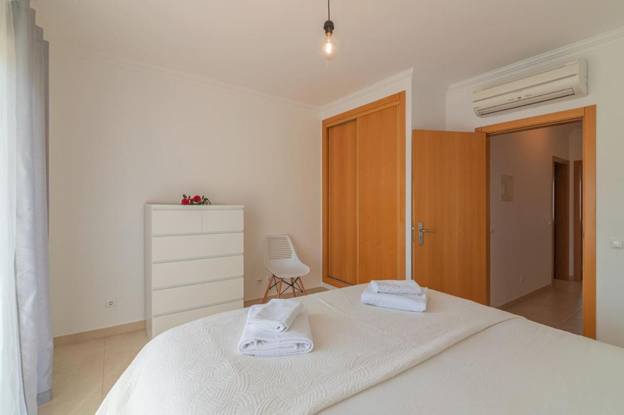 Villa White By Homing