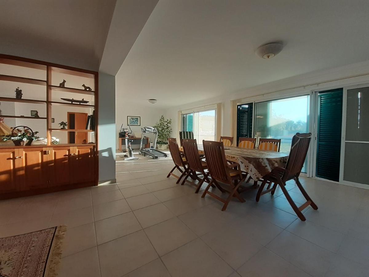 Villa Gale 3 Storey Villa Really On The Beach *