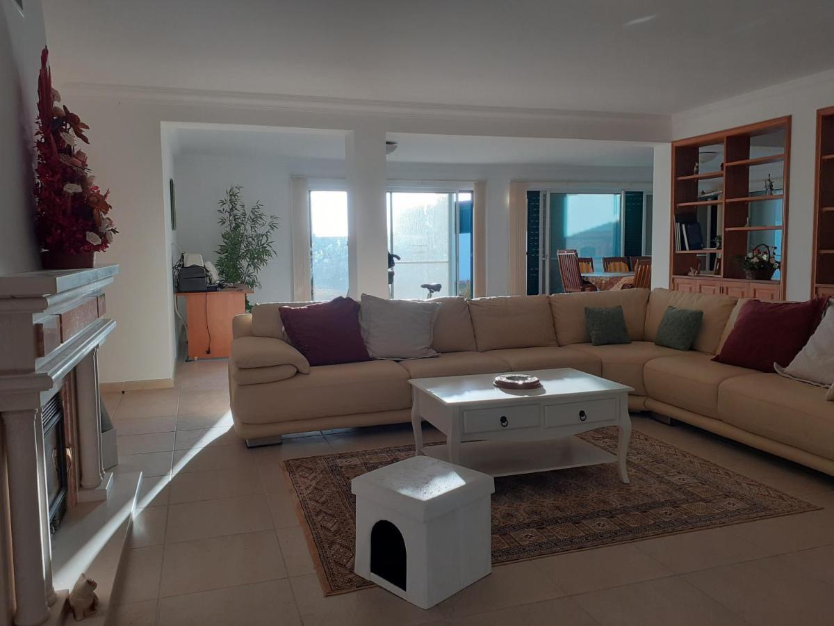 Villa Gale 3 Storey Villa Really On The Beach Albufeira