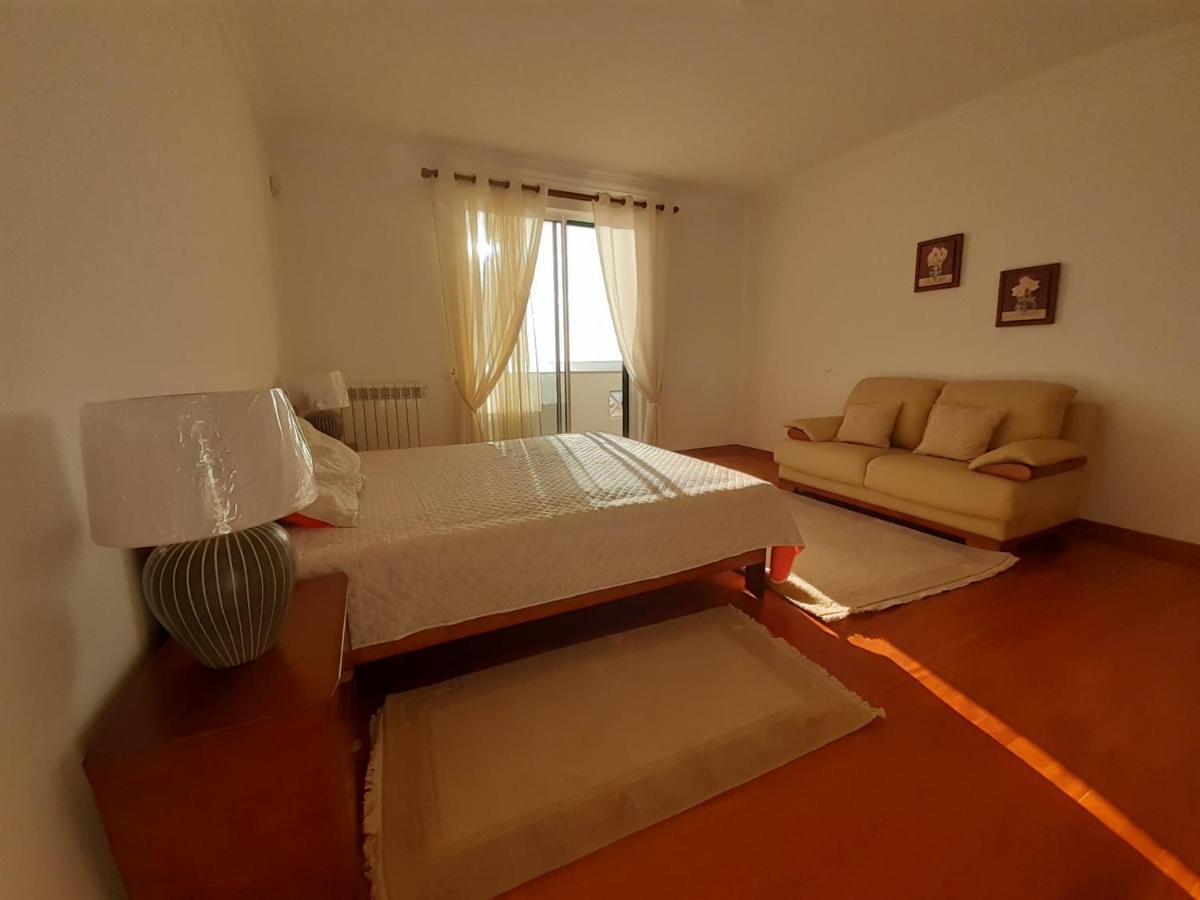 Gale 3 Storey Villa Really On The Beach * Albufeira