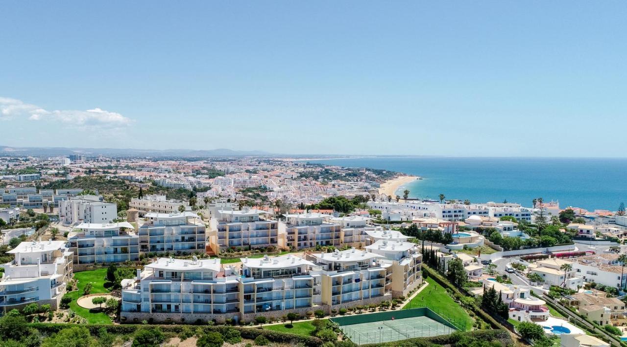 Homes Ocean View With Sunbathing Terrace, 2 Swimming Pools & Tennis Court Apartamento Albufeira