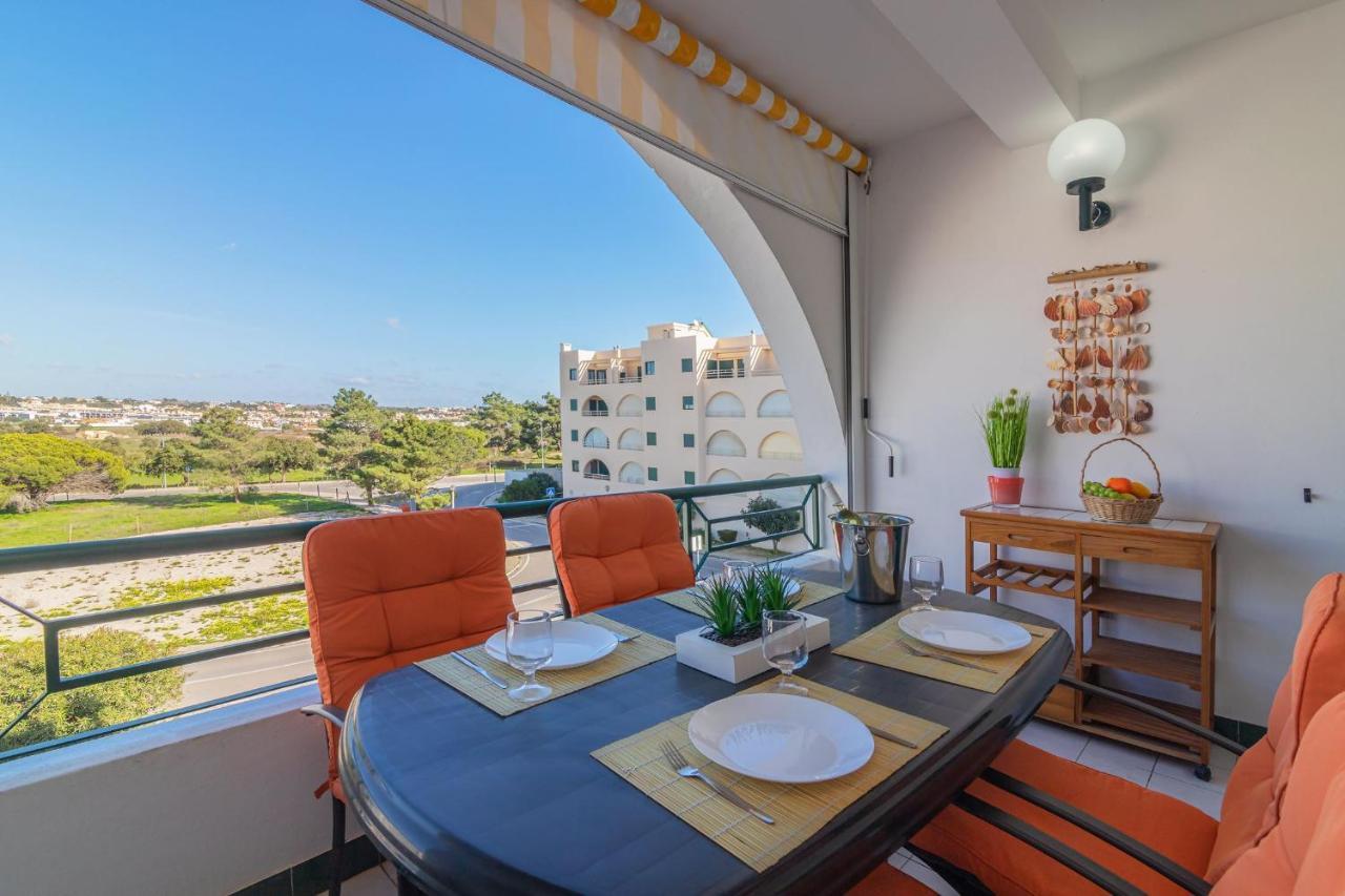 Salgados 1 By Homing Apartment