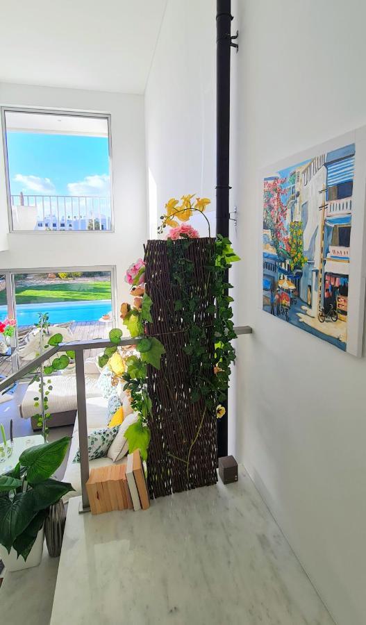 Villa Rose Design *