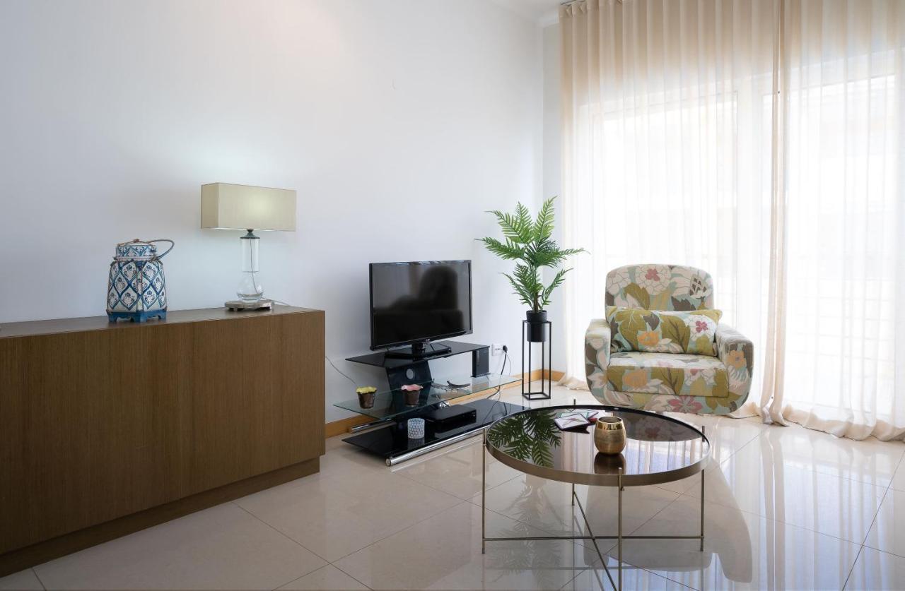 The Village - Outstanding Brand New 2 Bedrooms In Gale Apartment *