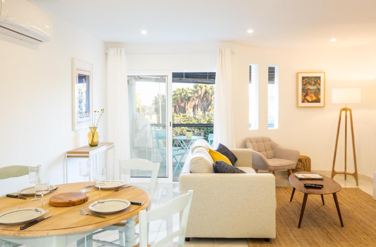 - Sleep 5 - Pool - Free Wi-fi - Air Con Appartement Albufeira