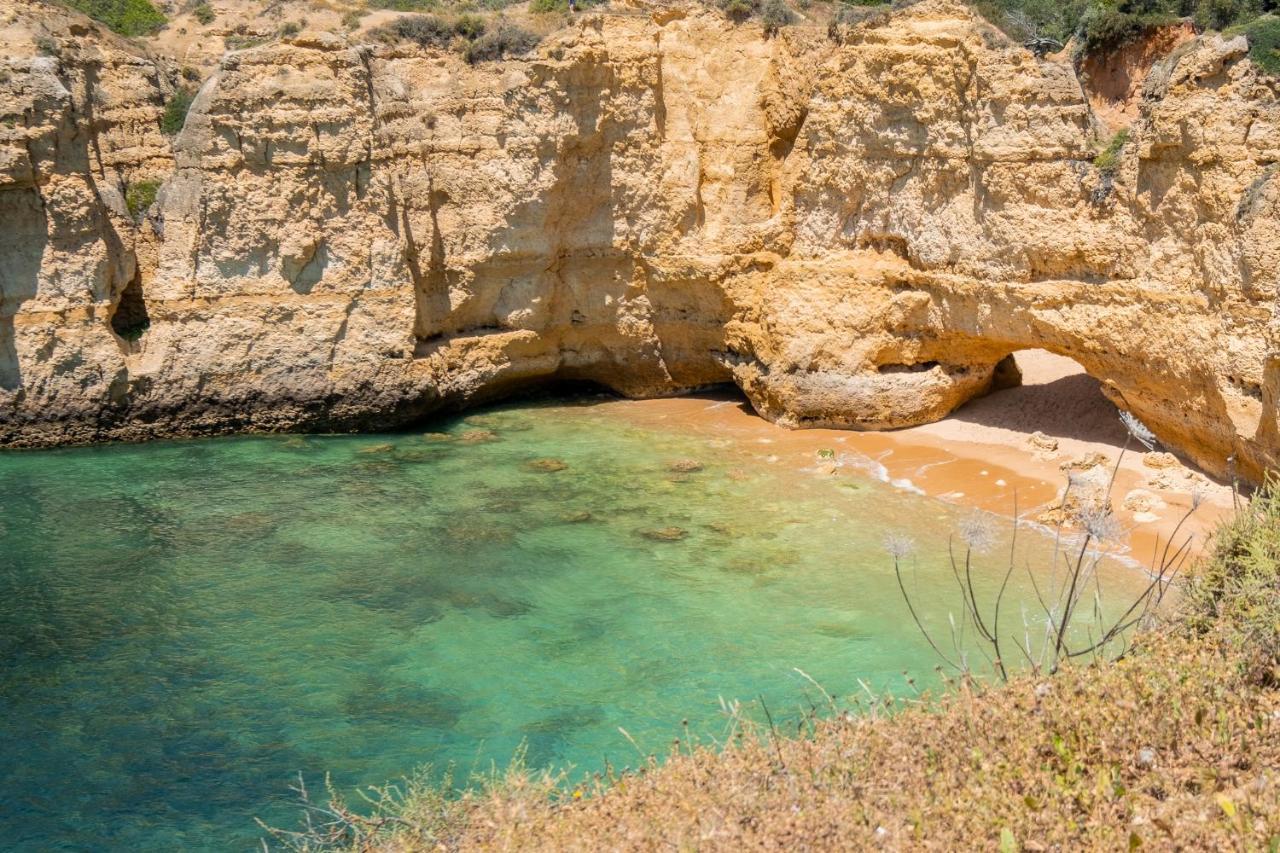 Appartement - Sleep 5 - Pool - Free Wi-fi - Air Con *