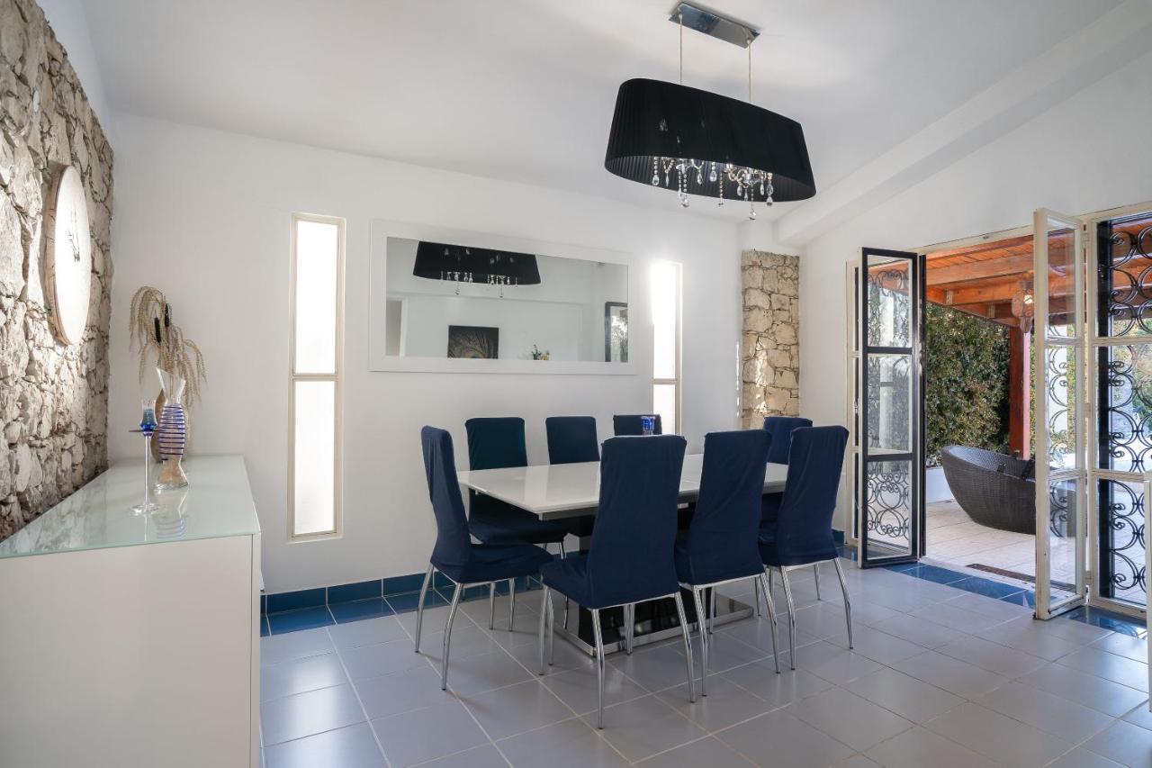 Villa Vitry By Intiholidays