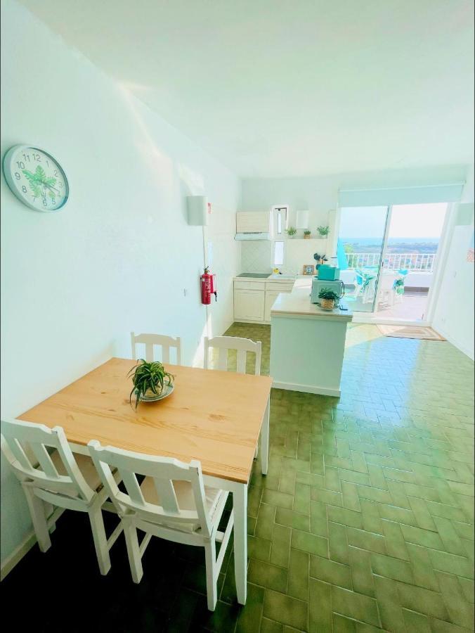Ocean View Skyline ‚hakuna Matata' Apartment